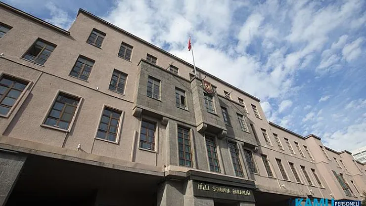 Son Dakika... Milli Savunma Bakanlığı (MSB) Generallere Hakarete Soruşturma Açacak!