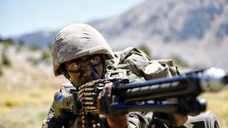 Son dakika MSB açıkladı: Sızma girişiminde bulunan teröristlere ağır darbe vuruldu!