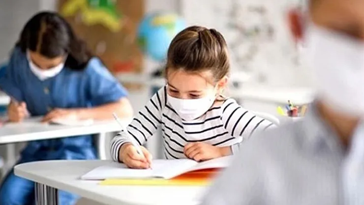 Sorular yanıt buldu: MEB takvimini resmen duyurdu! Okullar o tarihte kapanıyor!