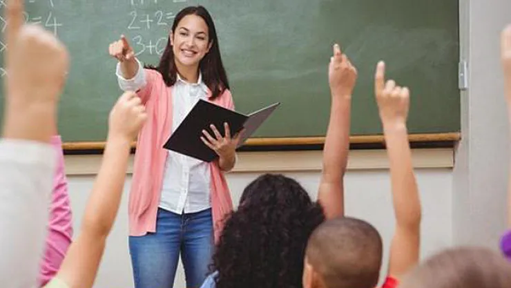 Sözleşmeli Öğretmenlerin Mazeretlerine Dayalı Yer Değiştirme Haklarına Yönelik Soru Önergesi Verildi!