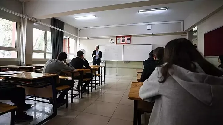 Sözleşmeli Öğretmenlik İçin Geri Sayım Başladı: Sözlü Sınav Listesi Yayınlandı