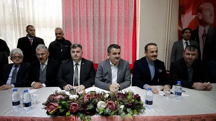 Tarım ve Orman Bakanı Pakdemirli çiftçilerle buluştu