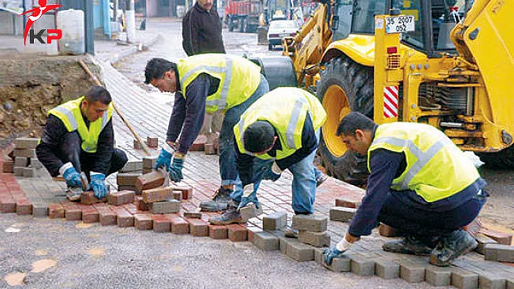'Taşeron İşçilere Kadro Verilmesi' Konusu Gündemden Düşmüyor!