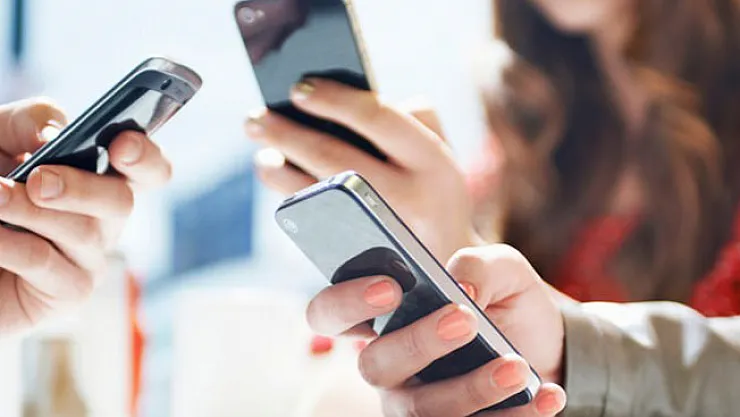 Telefon Kullanıcıları Dikkat! Hepsi Kaldırılacak