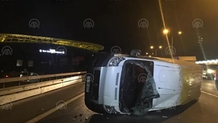 TEM Otoyolu'nda trafik kazası! 2 Yaralı