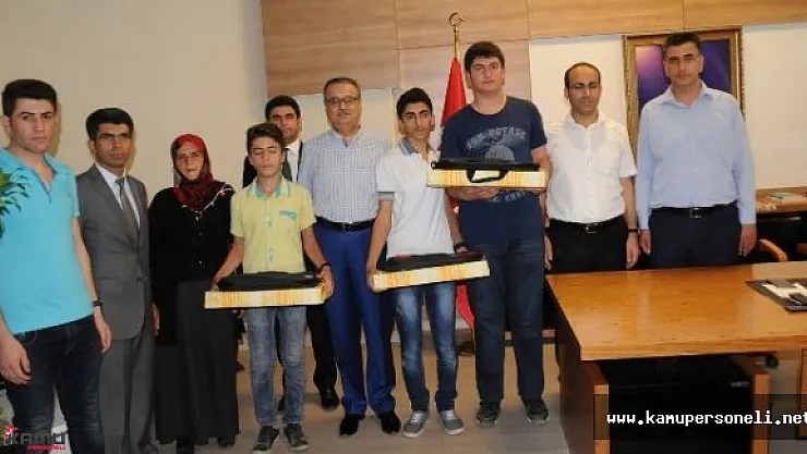 TEOG Birincileri Ödüllerini Aldılar