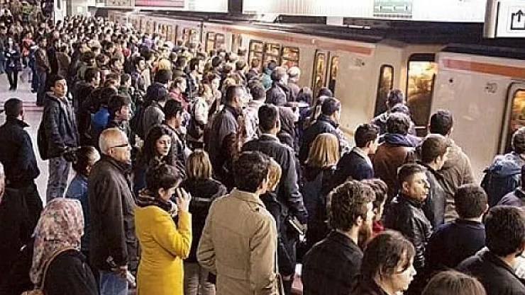 Toplu taşımalarda sosyal mesafe kuralı kaldırıldı!