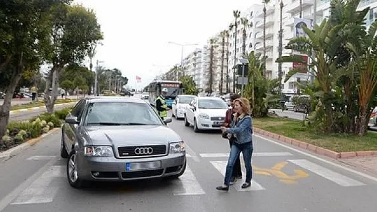 Trafikte Yaya Önceliği Yaygınlaştırılacak