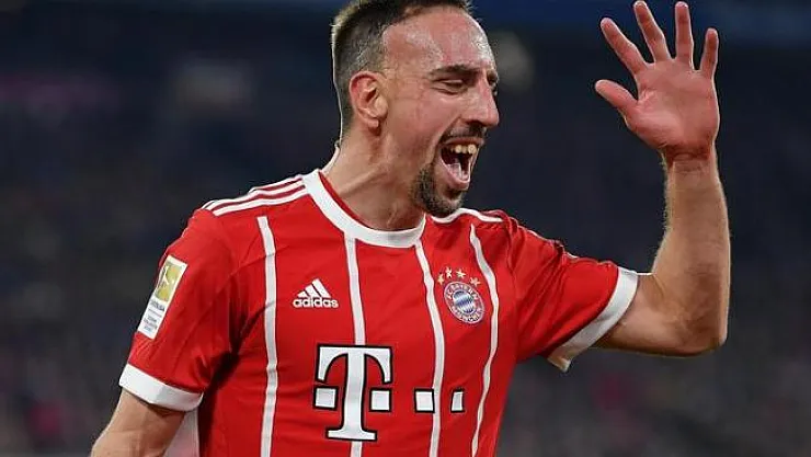 Transfer gelişmesi! Franck Ribery, Galatasaray'a dönüyor !