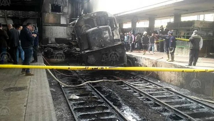 Tren istayonunda büyük patlama- 20 ölü