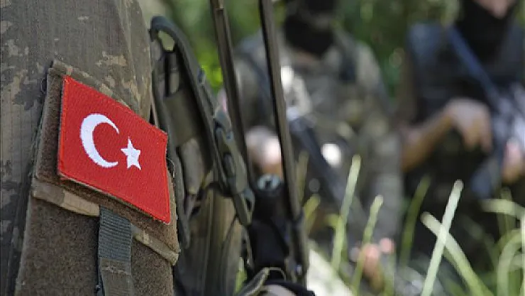 TSK Şemdinli'de Yaralanan Askerin Şehit Olduğunu Duyurdu