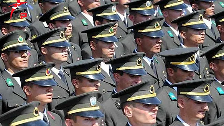 TSK'ya Yetiştirilmek Üzere 9 Bin 753 Subay ve Astsubay Alımı Yapılacak