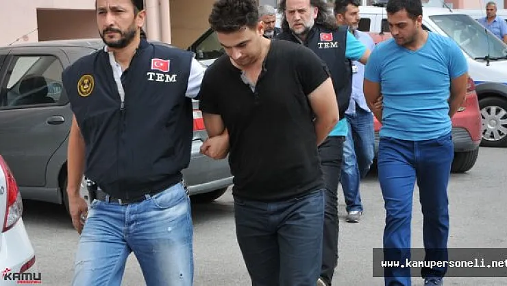 Tuğamiral Tezcan Kızılelma'nın Aralarında Bulunduğu 6 Asker Adliye'ye Sevk Edildi