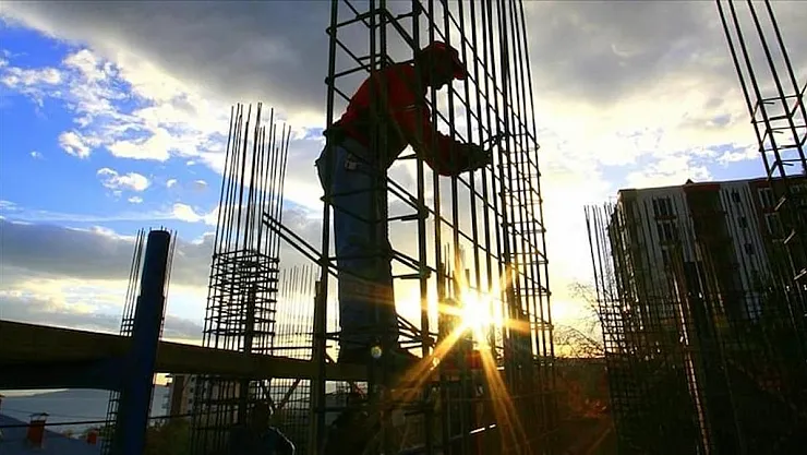 TÜİK'in Aralık 2023 Hizmet, Perakende Ticaret ve İnşaat Güven Endeksleri Raporu