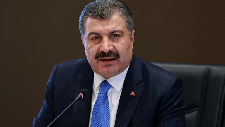 Tüm sağlık çalışanlarını ilgilendiren açıklama Sağlık Bakanı Koca'dan geldi!