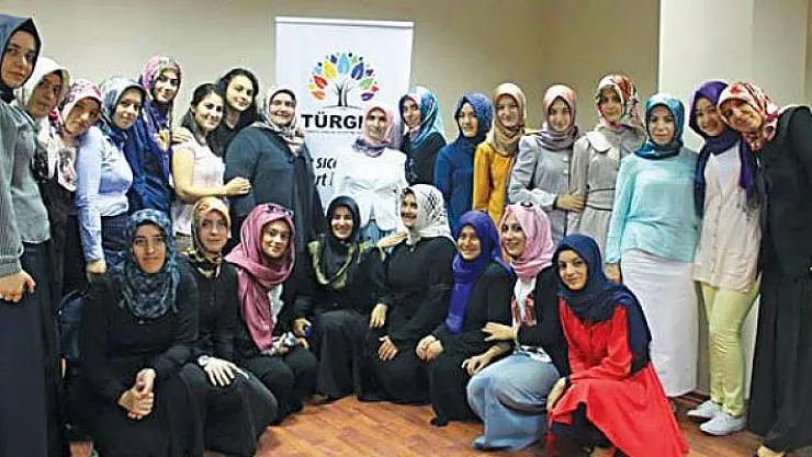 TÜRGEV 25 öğrenci yurdunu kapatma kararı aldı!