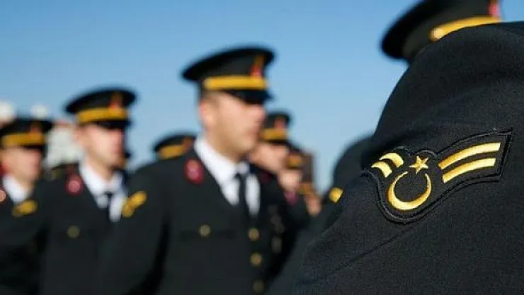 Türk Silahlı Kuvvetleri (TSK) Dış Kaynaktan Astsubay Alımı Yapıyor ! İşte Aranan Şartlar