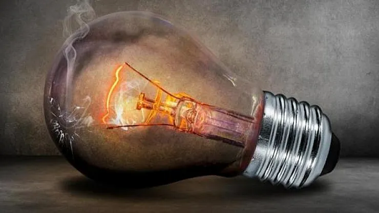 Türkiye genelinde elektrik kesintisi mi olacak? Kapatılan termik santrallerin ardından Bakan Dönmez'den flaş açıklama!