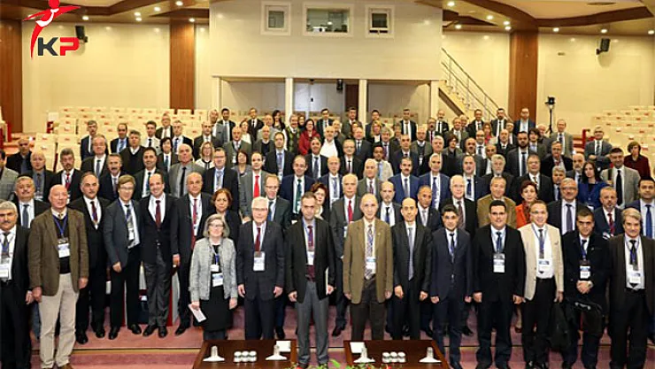 Türkiye'de Mühendislik Eğitiminin Niteliğinin Artırılmasına Yönelik Yeni Açılımlar Toplantısı