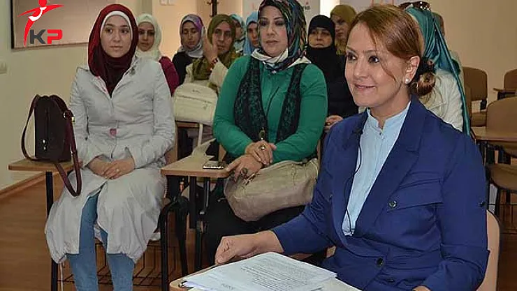 Türkiye'deki 5 Bin 200 Kadın Sığınmacıya KADEM'den Destek !