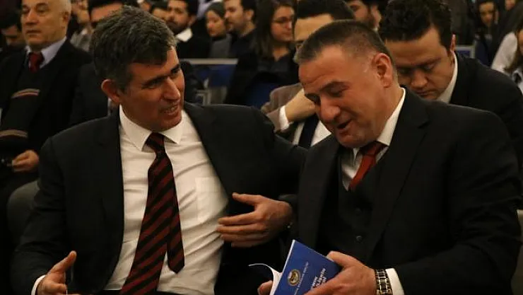 'Türkiye'ye diken yargıdan batırıldı'
