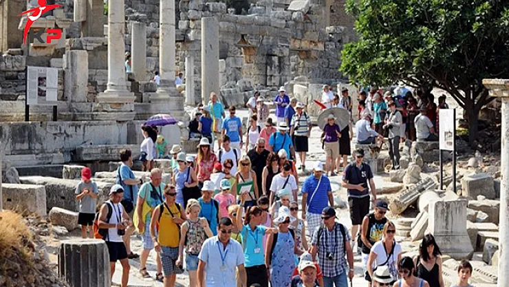 Türkiye'yi Ziyaret Eden Yabancı Sayısı Ekim Ayında Arttı