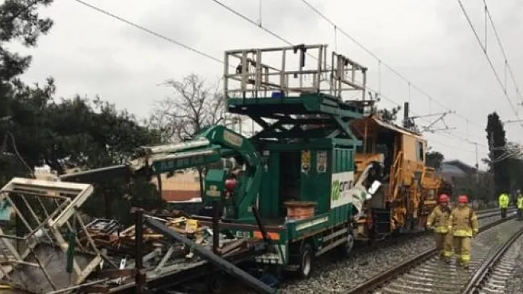 Ulaştırma Bakanlığından Tren Kazası Hakkında İş Makinesi Yorumu