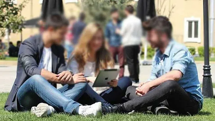 Üniversite Tercihi Yapmayan Adaylar İş Kaygısına Büründü