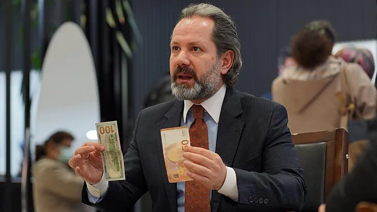 Ünlü Ekonomist 'Bu Son' Diyerek Uyardı! Gram Altın 1450 TL'ye Çıkar Mı?