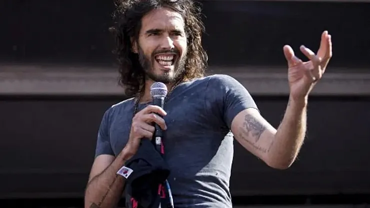 Ünlü komedyen Russell Brand, cinsel saldırı iddialarını reddetti