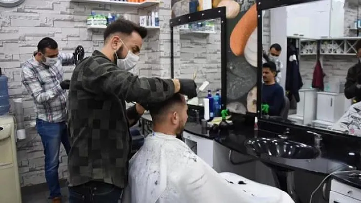 Vali'den açıklama geldi! Bayram öncesi berber ve kuaförlerin nasıl çalışacağı belli oldu!