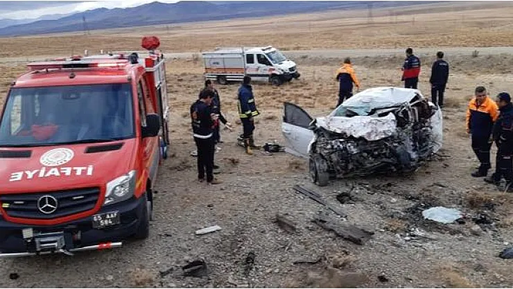 Van'da facia gibi kaza: Çok sayıda ölü ve yaralı var!