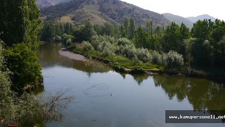 Vicdansız Adam ! Eşini Nehre Atıp Kayıp İhbarında Bulunmuş