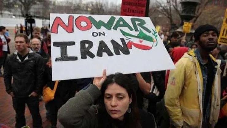 Washington'da Trump yönetimine protesto!
