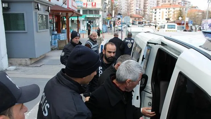 Yankesiciler suçüstü yakalandı