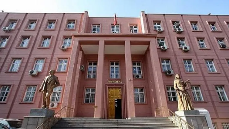 Yargıtay Üyesine Hapis: Kumpas Davasını Onamıştı