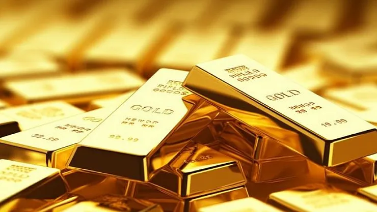 Yatırımcıyı Şaşırtan Geri Çekilme! Gram Altında Günlük Düşüş Sürerken, Yıllık Artış Rekor Seviyede