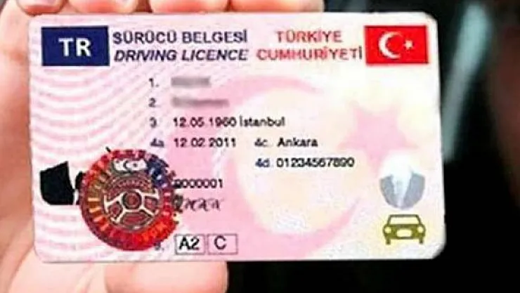 Yeni Ehliyet Almak İçin Hangi Evraklar Gerekiyor?