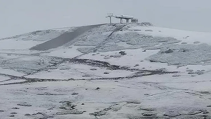Yılın ilk karı Rize ve Ordu yaylalarına yağdı!
