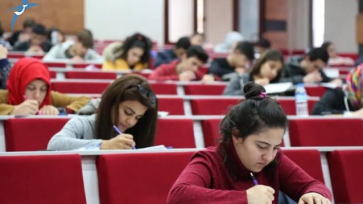 YKS Adayları Dikkat ! Eğitim Bilgileri ve Diploma Notu Hakkında ÖSYM'den Duyuru Yayımlandı