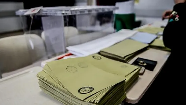 YSK Kabul Ederse 2 Haziran'da İstanbul'da Seçim Sandıkları Yeniden Kurulacak