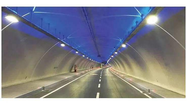 Zam Geldi Avrasya Tüneli Boşaldı!