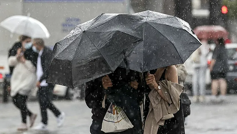 Meteoroloji'den Kritik Uyarı: Kuvvetli Rüzgar ve Sağanak Yağış Kapıda!
