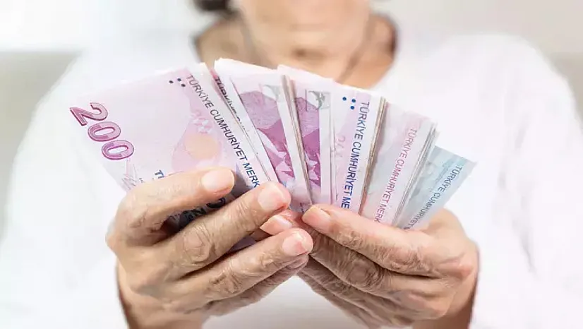 Ne zaman emekli olurum? Sigorta başlangıcına göre emeklilik yaşı ve prim gün şartları netleşti