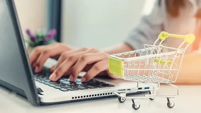 Online alışverişte yeni dönem! Bakanlık duyurdu: Online alışverişte, İade kargo ücreti, cayma hakkı...