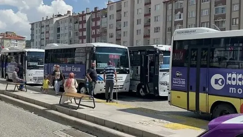 Yüksek Maliyetler Ulaşıma Yansıdı! Öğrenci Dolmuş Ücreti 20 TL, Taksi Açılışı 60 TL Oldu