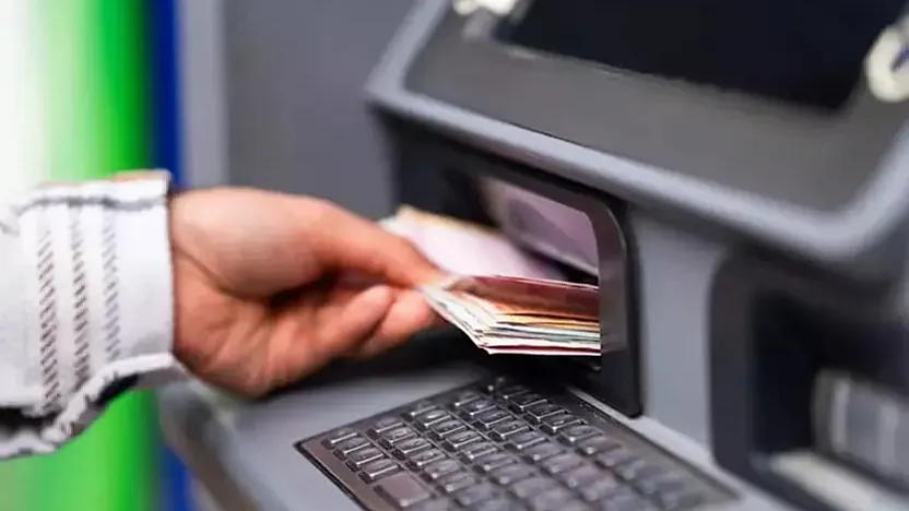 ATM'lerde Yeni Nesil Tuzak! Kartınızın Kopyalanması Artık Saniyeler Sürüyor!