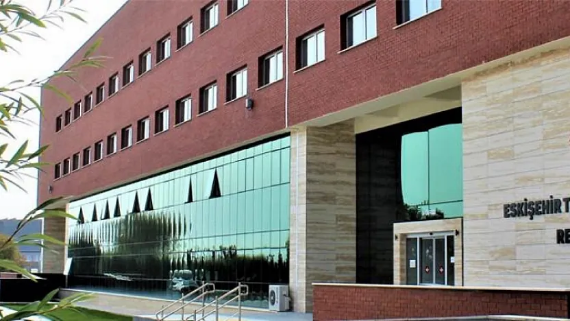 Eskişehir Teknik Üniversitesi Akademik Kadro Açtı: Başvurular Başladı!