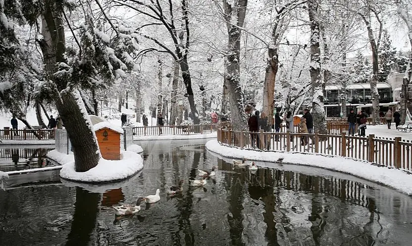 30 Aralık Ankara'da kar yağışı durumu Ankara'da yarın kar var mı, okullar tatil olacak mı?
