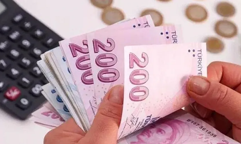 Emeklide gelir adaletsizliği derinleşiyor: Memur ve işçi aylıkları arasındaki fark rekor kırdı